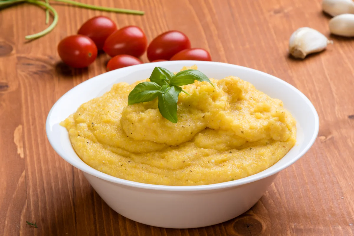 Polenta mole